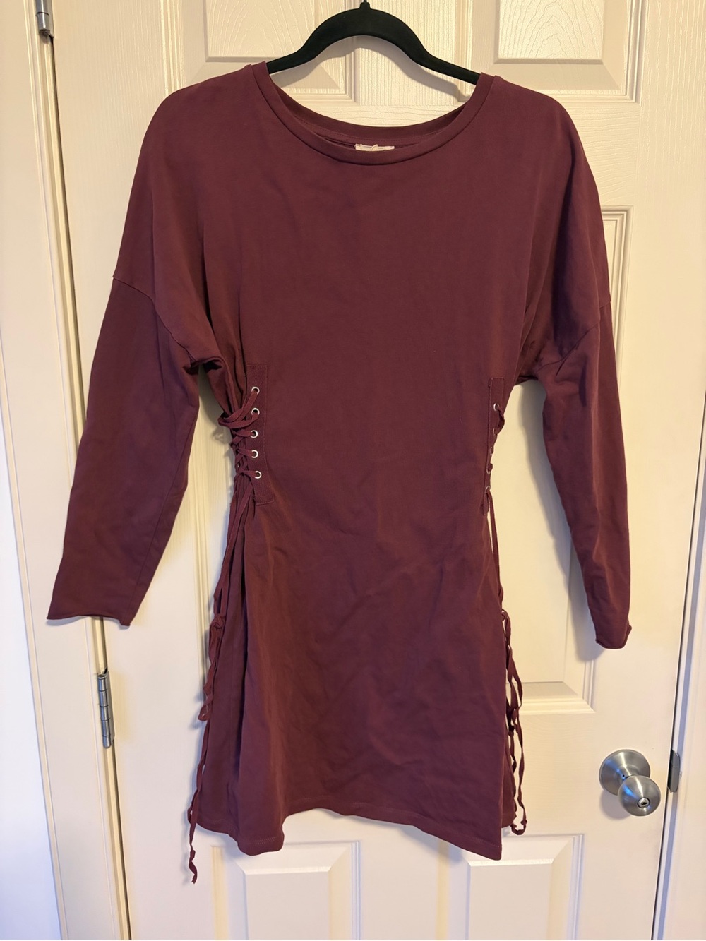 🐢 SILENCE + NOISE - Burgundy Dress - Size Small